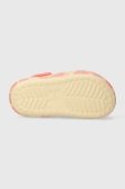 Дитячі шльопанці Crocs CLASSIC CUTIE RETRO колір рожевий Дитячі шльопанці Crocs CLASSIC CUTIE RETRO колір рожевий