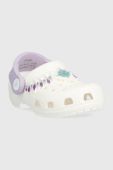 Дитячі шльопанці Crocs Frozen колір білий Дитячі шльопанці Crocs Frozen колір білий
