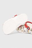 Дитячі шльопанці Crocs PEANUTS CLASSIC CLOG колір білий