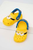 Дитячі шльопанці Crocs колір жовтий (3112588) Дитячі шльопанці Crocs колір жовтий (3112588)