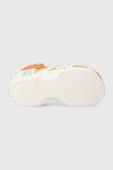 Дитячі шльопанці Crocs CLASSIC ICE CREAM GRAPHI колір білий Дитячі шльопанці Crocs CLASSIC ICE CREAM GRAPHI колір білий