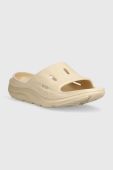 Шльопанці Hoka One One ORA Recovery Slide 3 чоловічі колір бежевий Шльопанці Hoka One One ORA Recovery Slide 3 чоловічі колір бежевий