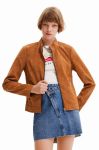 Куртка Desigual жіноча колір коричневий перехідна (2939912) Куртка Desigual жіноча колір коричневий перехідна (2939912)