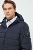 Куртка Tommy Hilfiger чоловіча колір синій перехідна (2837184) Куртка Tommy Hilfiger чоловіча колір синій перехідна (2837184)