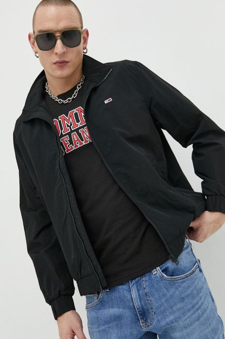 Куртка Tommy Jeans чоловіча колір чорний перехідна (2979803) Куртка Tommy Jeans чоловіча колір чорний перехідна (2979803)
