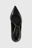 Шкіряні туфлі Tommy Hilfiger TH POINTY FEMININE PUMP Колір чорний FW0FW07000 колір чорний Шкіряні туфлі Tommy Hilfiger TH POINTY FEMININE PUMP Колір чорний FW0FW07000 колір чорний