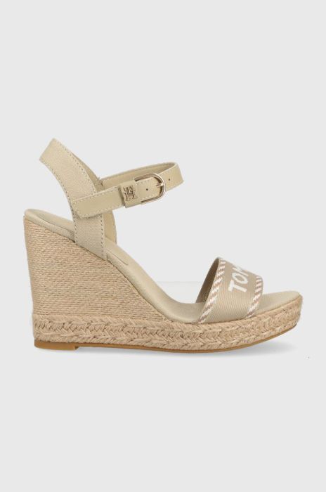 Сандалі Tommy Hilfiger SEASONAL WEBBING WEDGE жіночі колір бежевий на платформі FW0FW07088 Сандалі Tommy Hilfiger SEASONAL WEBBING WEDGE жіночі колір бежевий на платформі FW0FW07088