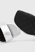 Шкіряні сандалі Karl Lagerfeld ICE WEDGE колір срібний KL34610 Шкіряні сандалі Karl Lagerfeld ICE WEDGE колір срібний KL34610