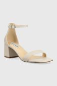 Шкіряні сандалі Steve Madden Low tide колір бежевий SM19000023 Шкіряні сандалі Steve Madden Low tide колір бежевий SM19000023