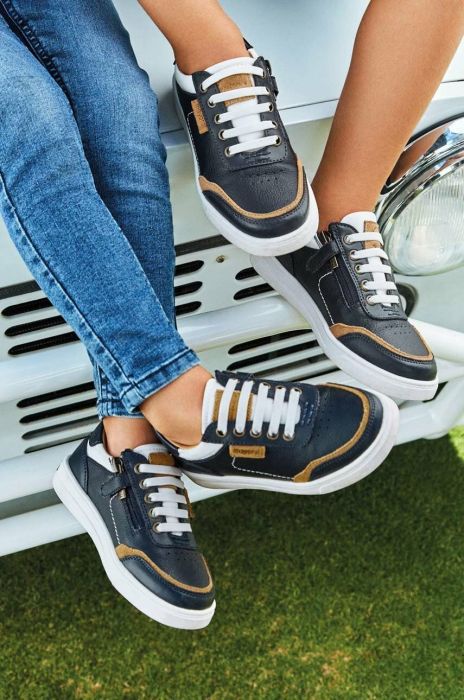 Дитячі кросівки Mayoral колір синій (3062012) Дитячі кросівки Mayoral колір синій (3062012)