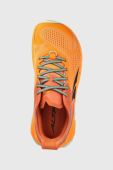 Черевики Altra Olympus 5 чоловічі колір помаранчевий Черевики Altra Olympus 5 чоловічі колір помаранчевий