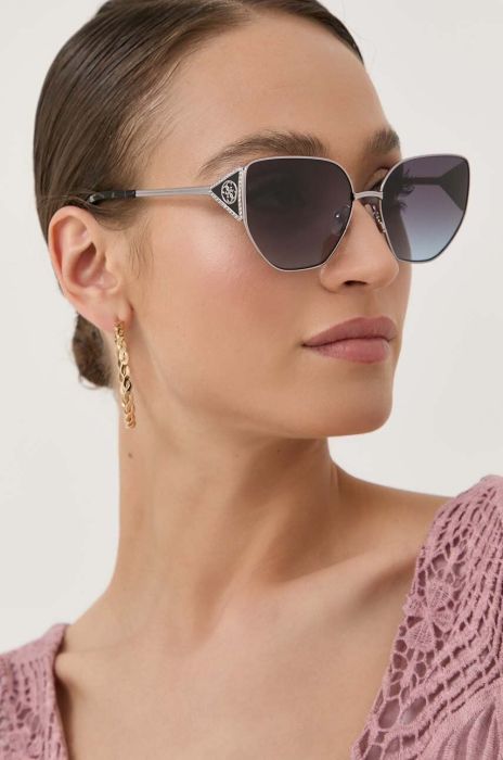 Сонцезахисні окуляри Guess жіночі колір сірий Сонцезахисні окуляри Guess жіночі колір сірий