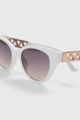 Сонцезахисні окуляри Guess жіночі колір білий Сонцезахисні окуляри Guess жіночі колір білий