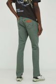 Штани Wrangler Greensboro чоловічі колір зелений прямі Штани Wrangler Greensboro чоловічі колір зелений прямі