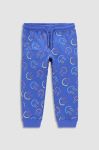 Дитячі спортивні штани Coccodrillo колір синій візерунок (3191442) Дитячі спортивні штани Coccodrillo колір синій візерунок (3191442)