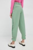 Штани United Colors of Benetton жіночі колір зелений пряме висока посадка (3071175) Штани United Colors of Benetton жіночі колір зелений пряме висока посадка (3071175)