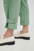 Штани United Colors of Benetton жіночі колір зелений пряме висока посадка (3071175) Штани United Colors of Benetton жіночі колір зелений пряме висока посадка (3071175)