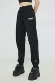 Бавовняні спортивні штани Superdry колір чорний з принтом (2988734)