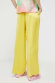 Штани Stine Goya жіночі колір жовтий широкі висока посадка Штани Stine Goya жіночі колір жовтий широкі висока посадка