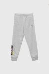 Дитячі спортивні штани Puma PUMA x SPONGEBOB Sweatpants TR колір сірий з принтом Дитячі спортивні штани Puma PUMA x SPONGEBOB Sweatpants TR колір сірий з принтом