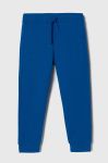 Дитячі бавовняні штани United Colors of Benetton однотонні колір блакитний (3387899) Дитячі бавовняні штани United Colors of Benetton однотонні колір блакитний (3387899)
