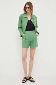 Лляні шорти United Colors of Benetton колір зелений однотонні висока посадка