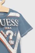 Дитяча бавовняна футболка Guess з принтом колір блакитний (2937608) Дитяча бавовняна футболка Guess з принтом колір блакитний (2937608)