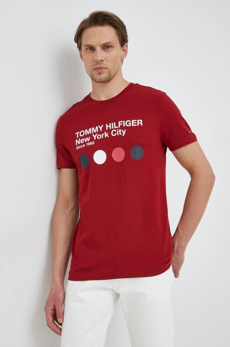 Бавовняна футболка Tommy Hilfiger колір червоний з принтом (2926480) Бавовняна футболка Tommy Hilfiger колір червоний з принтом (2926480)