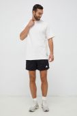 Футболка adidas чоловічий колір білий однотонний Футболка adidas чоловічий колір білий однотонний