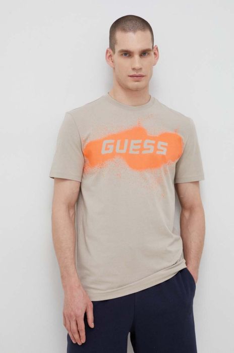Футболка Guess чоловічий колір бежевий візерунок (3079296) Футболка Guess чоловічий колір бежевий візерунок (3079296)