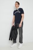 Бавовняна футболка Tommy Hilfiger колір синій візерунок (3032407) Бавовняна футболка Tommy Hilfiger колір синій візерунок (3032407)