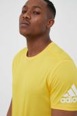 Бігова футболка adidas Performance Run It колір жовтий з принтом Бігова футболка adidas Performance Run It колір жовтий з принтом