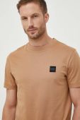 Бавовняна футболка BOSS колір бежевий з аплікацією