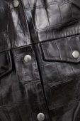 Шкіряна куртка Gestuz жіноча колір чорний перехідна (3687311) Шкіряна куртка Gestuz жіноча колір чорний перехідна (3687311)