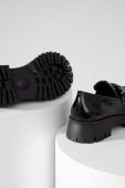 Шкіряні мокасини Answear Lab X Лімітована колекція SISTERHOOD жіночі колір чорний на платформі