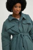 Куртка Answear Lab жіноча колір зелений перехідна oversize (3016035) Куртка Answear Lab жіноча колір зелений перехідна oversize (3016035)