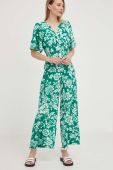 Комбінезон Answear Lab колір зелений декольте трикутник (3275913) Комбінезон Answear Lab колір зелений декольте трикутник (3275913)