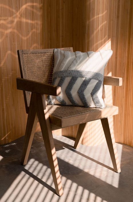 Декоративна подушка Answear Lab колір сірий (2773137) Декоративна подушка Answear Lab колір сірий (2773137)