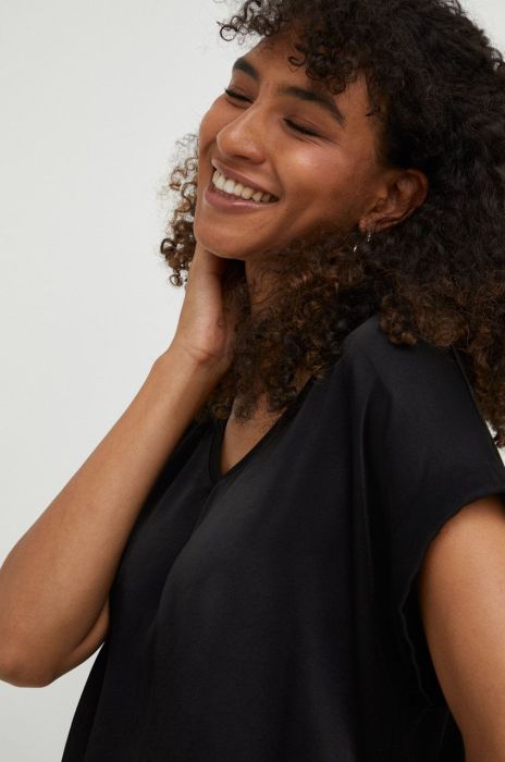 Футболка Answear Lab жіночий колір чорний (2542620) Футболка Answear Lab жіночий колір чорний (2542620)