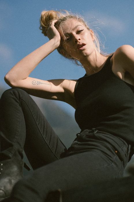 Топ MUUV. жіночий колір чорний (2402035) Топ MUUV. жіночий колір чорний (2402035)